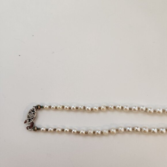Vintage 14K White Gold Clasp,  Fine Graduated Pearl Necklace 20" - Picture 3 of 4